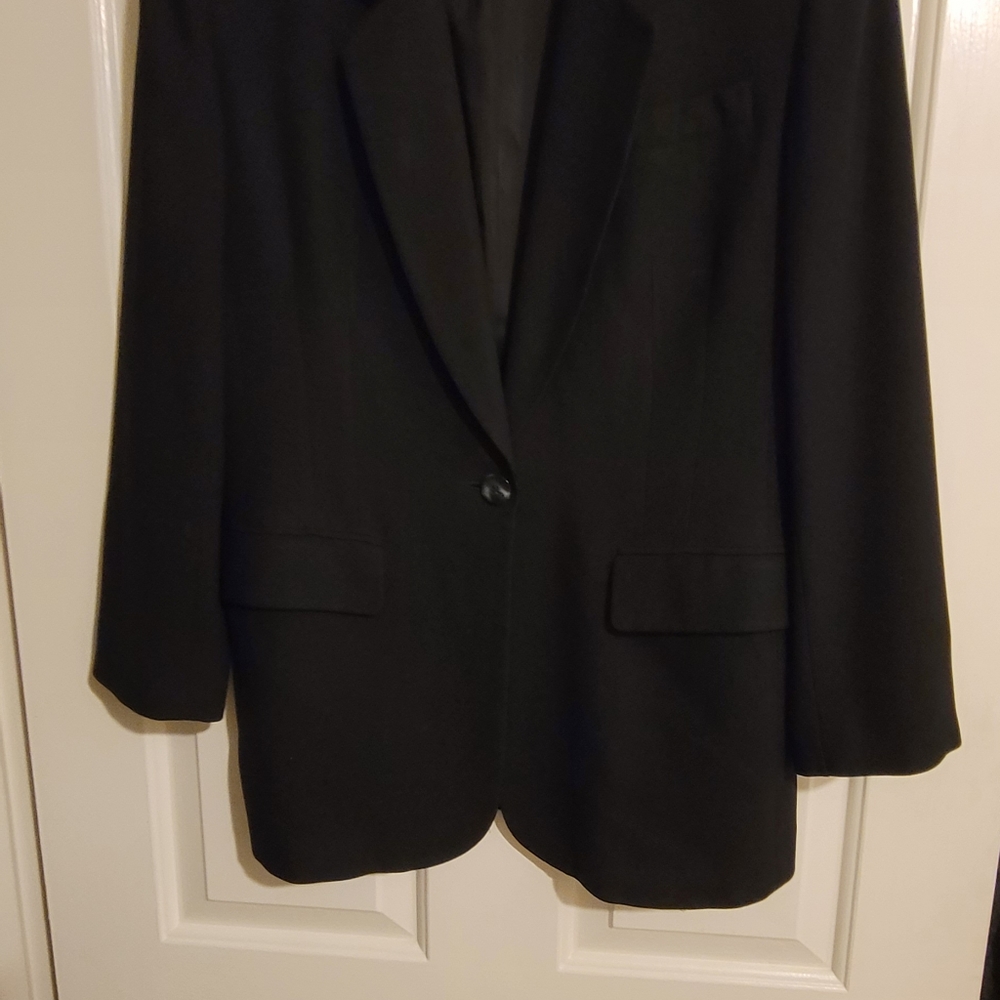 Jacket - Picture 2 of 3